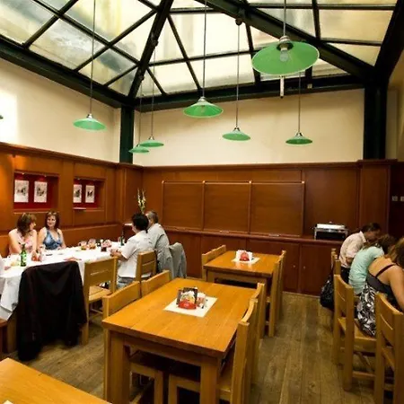 Hotel U Medvidku-brewery Prague