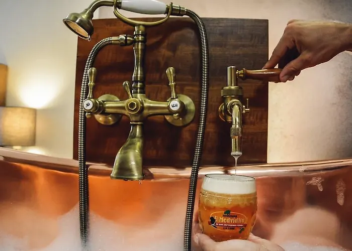 U Medvidku-brewery 3* براغ