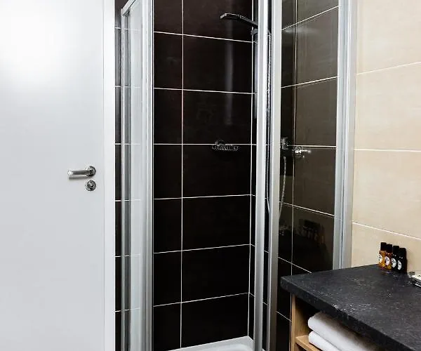 U Medvidku-brewery 3* براغ