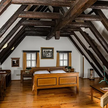 U Medvidku-brewery 3*